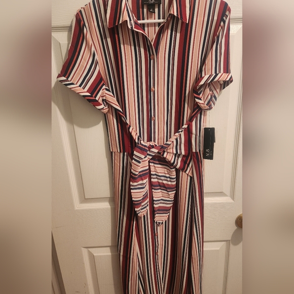 AGB Striped Crepe de Chine Shirt Dress - Picture 3 of 6